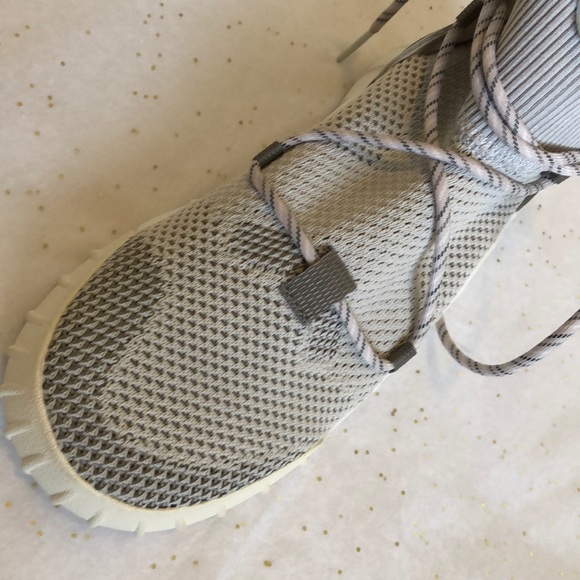 ADIDAS TUBULAR X 2.0 FASHION SNEAKERS - Picture 5 of 8